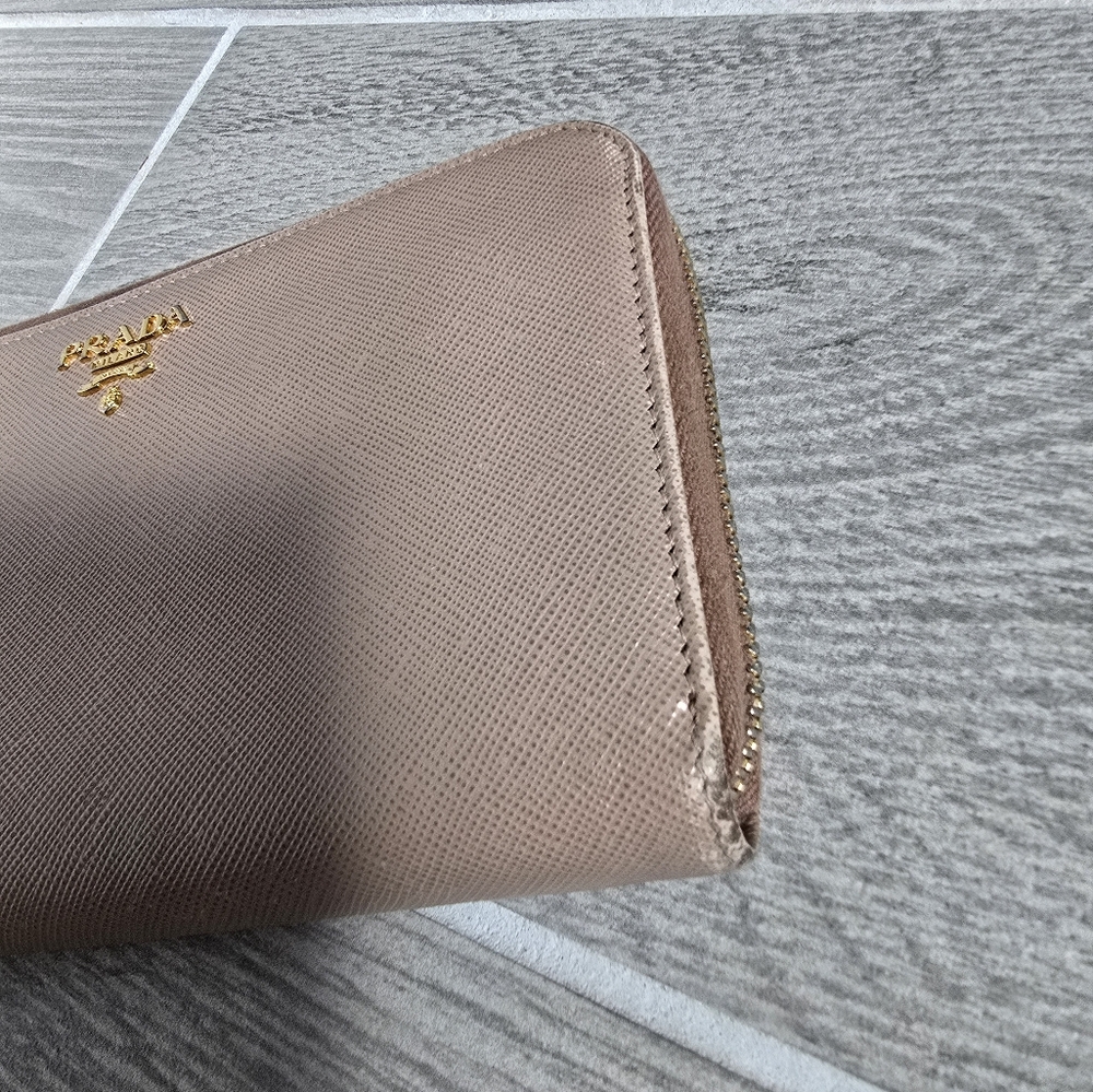 Prada saffiano zip around wallet - Picture 4 of 15